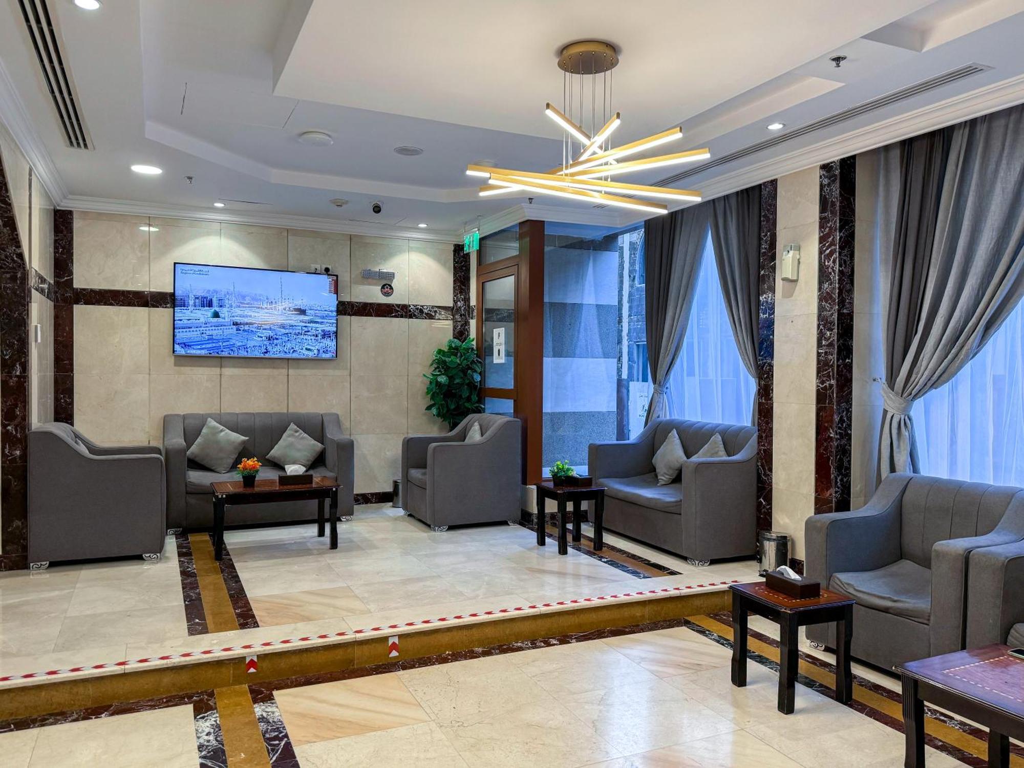 Rabwat Al Safwah Golden Hotel Medine Dış mekan fotoğraf