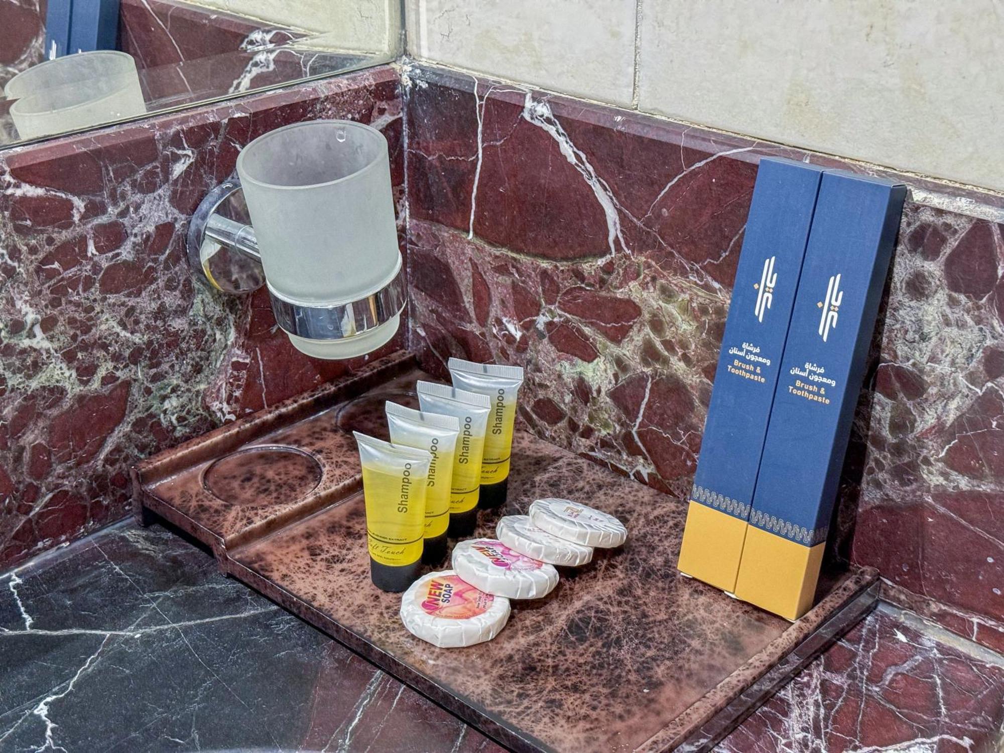 Rabwat Al Safwah Golden Hotel Medine Dış mekan fotoğraf